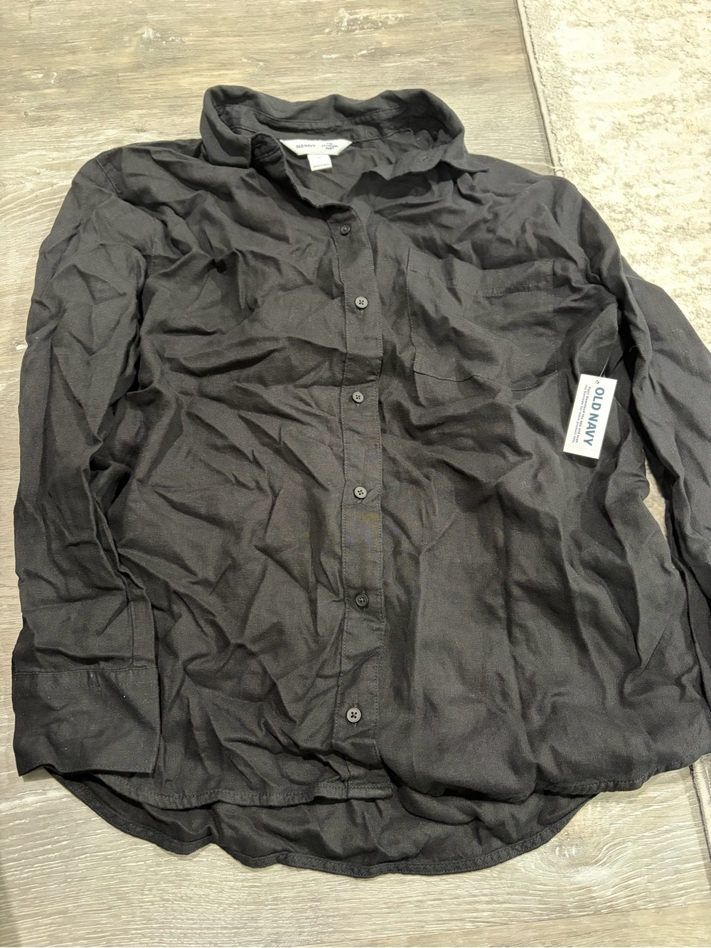 Old Navy Black Button-Down Shirt